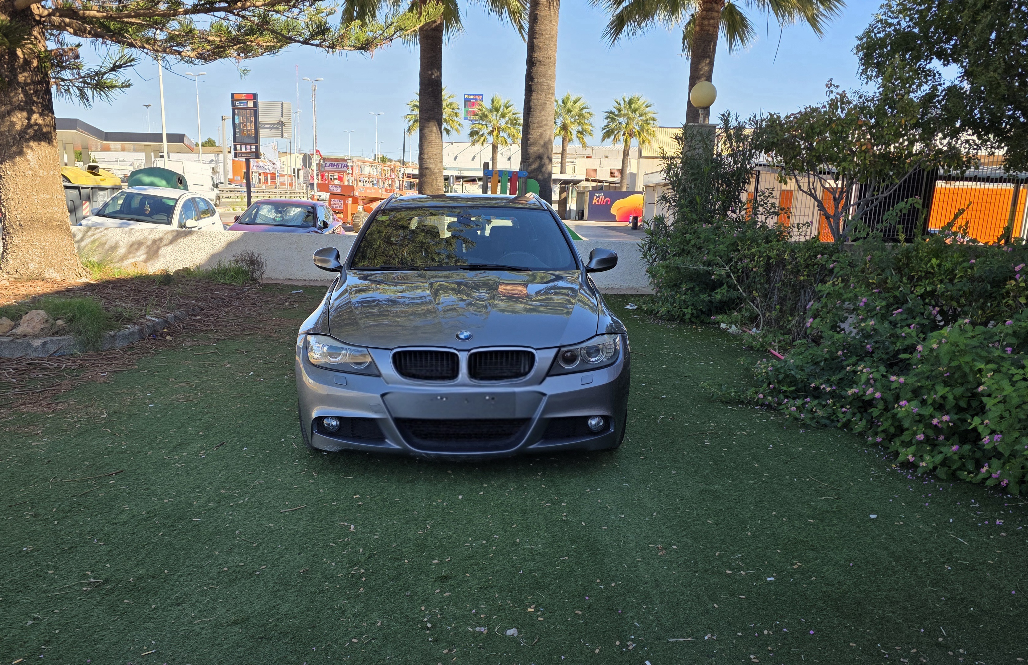 BMW 318i Touring PAQUETE M INT/EXT ORIGINAL